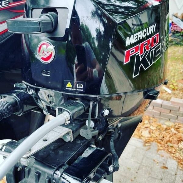 2012 Mercury Pro kicker 9.9 HP