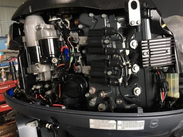2015 Yamaha 70 HP 4-Stroke 25'' Shaft Remote Steer Power Tilt & Trim Outboard Motor