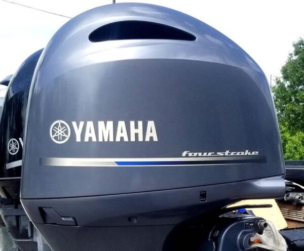 2017 Yamaha 150 HP 4-Stroke 20'' Shaft Power Tilt And Trim Outboard Motor